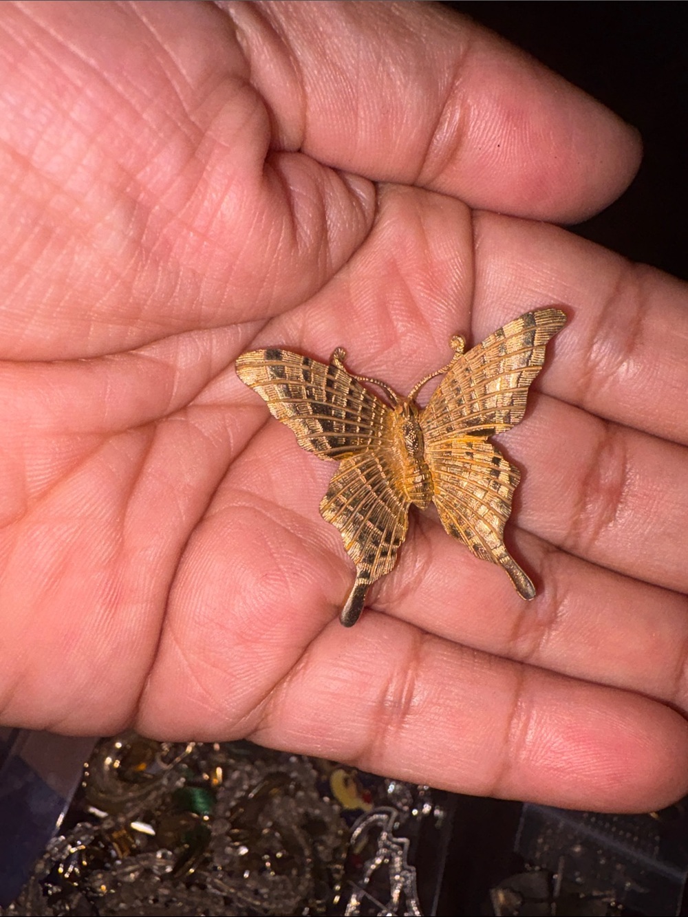 Gold Tone Butterfly Pin Brooch - Picture 1 of 1